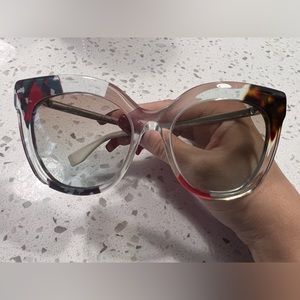 Fendi Sunglasses unisex